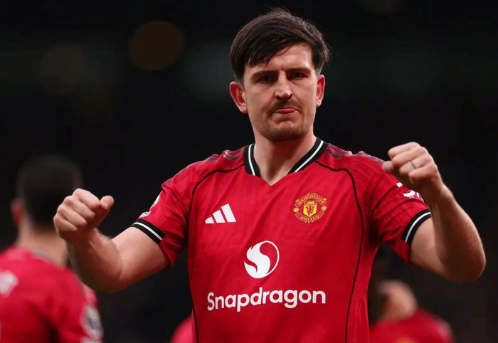 开云体育-马奎尔降薪续约曼联签1+1合同，周薪19万镑减幅未披露|卡里克|哈里-马奎尔|托马·勒马尔|图赫尔|球队_新浪体育_新浪新闻